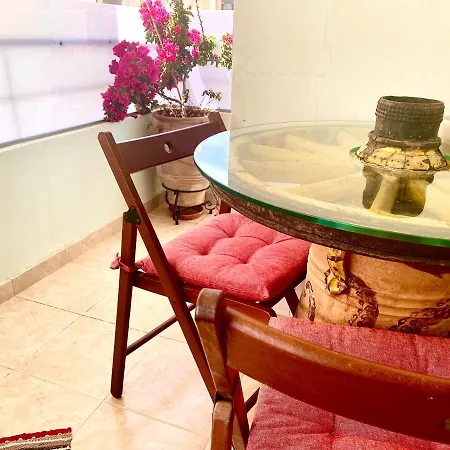 Atreas' Art Apartment